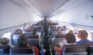 Airplane-passengers-001